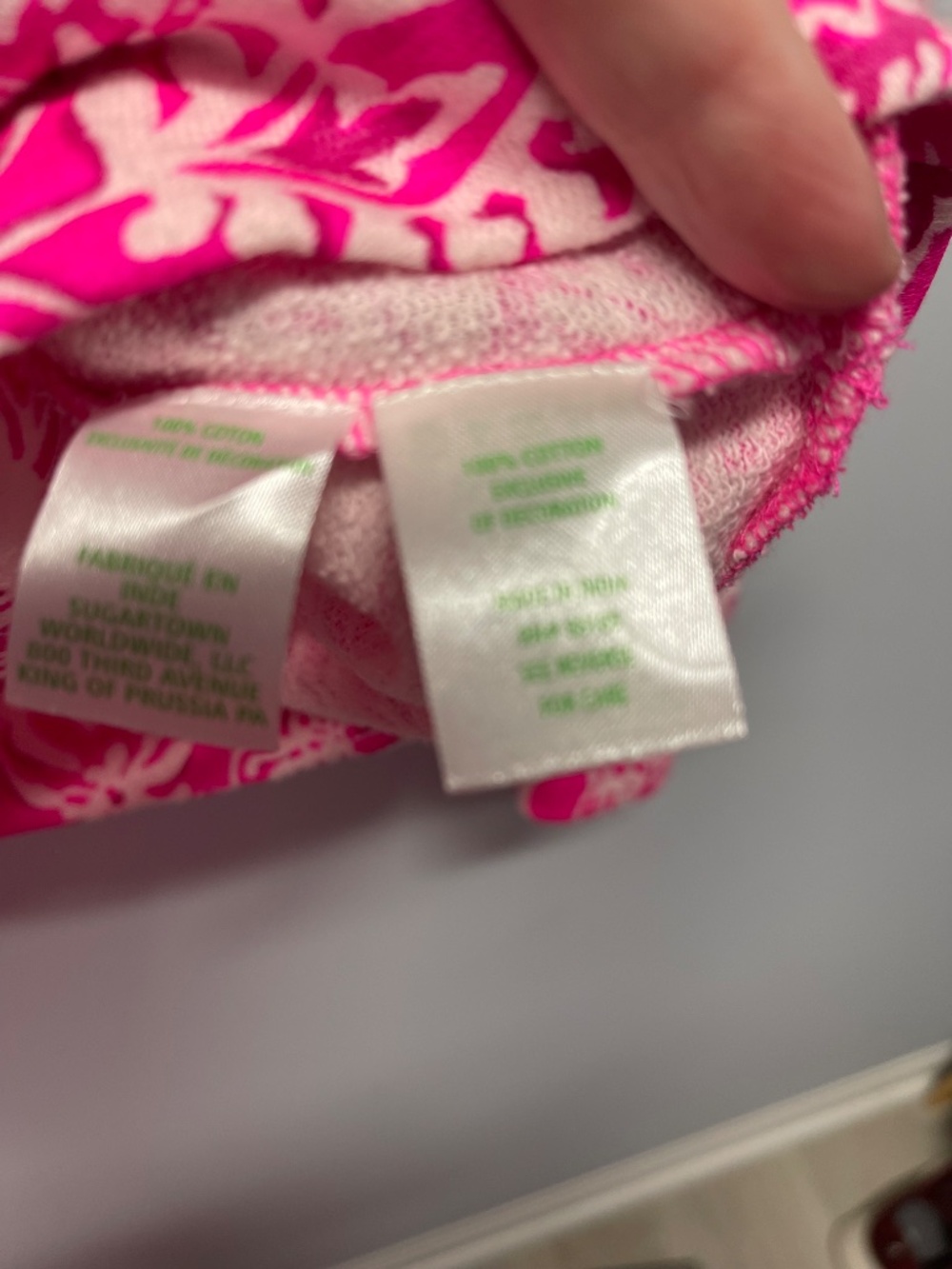 NWOT Lilly Pulitzer XL Ashlee Pullover, Passion Fruit Pink Absolutely Flamazing - Picture 3 of 4